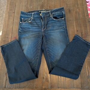 American Eagle Outfitters Women's Dark Blue Skinny Jeans